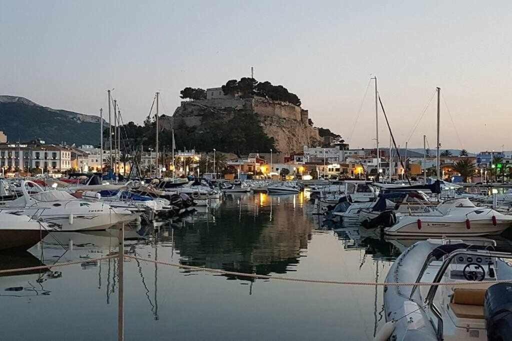 Apartamento A 150M De La Playa Wifi Gratis Denia Zewnętrze zdjęcie