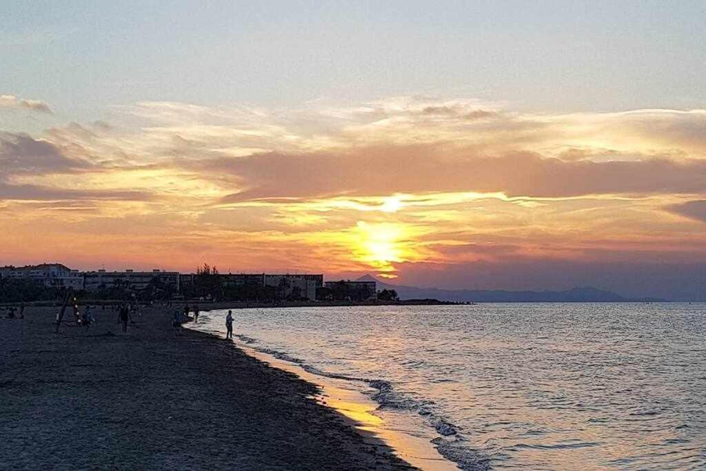 Apartamento A 150M De La Playa Wifi Gratis Denia Zewnętrze zdjęcie